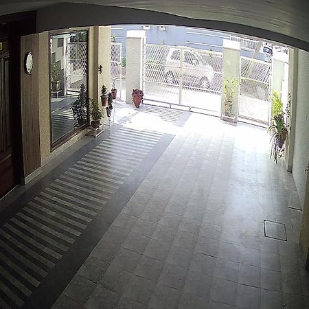 Homistay 1 Bhk ปัญจ์กุลา ภายนอก รูปภาพ