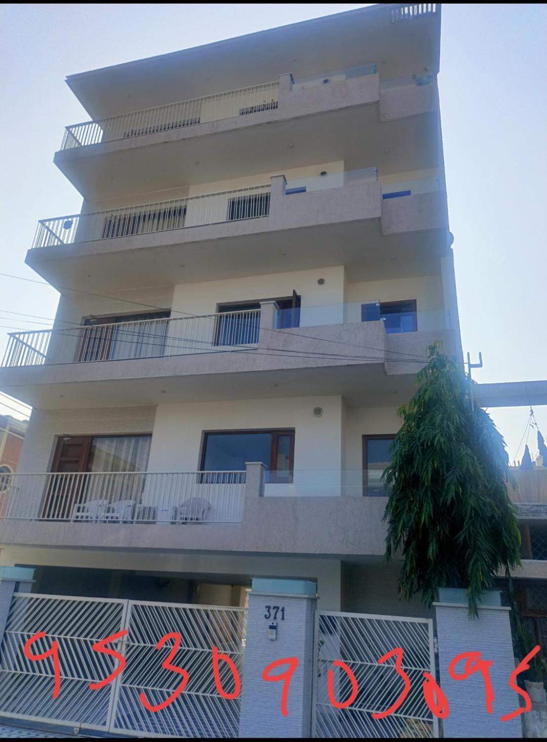 Homistay 1 Bhk ปัญจ์กุลา ภายนอก รูปภาพ