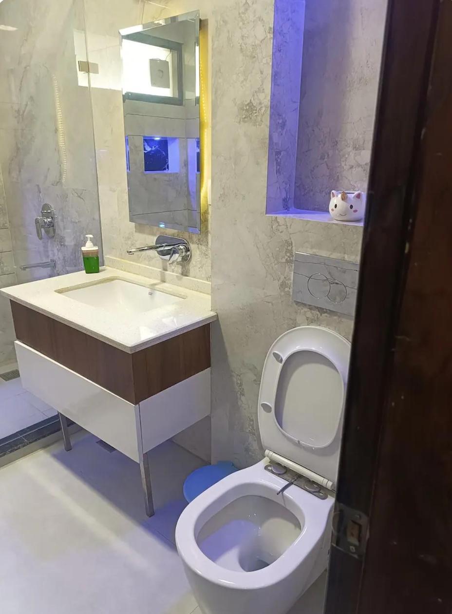 Homistay 1 Bhk ปัญจ์กุลา ห้อง รูปภาพ