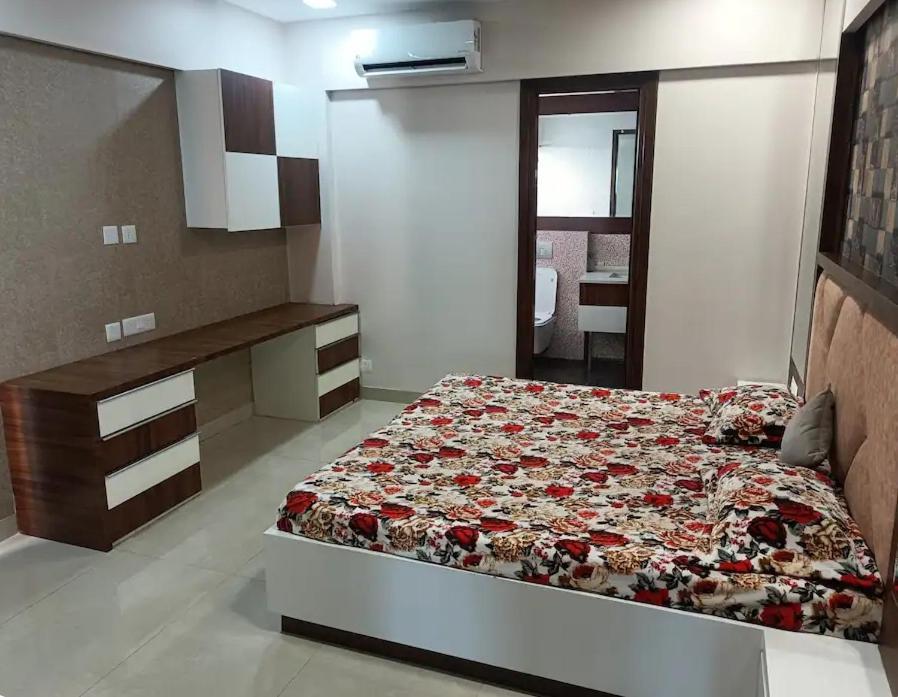 Homistay 1 Bhk ปัญจ์กุลา ห้อง รูปภาพ
